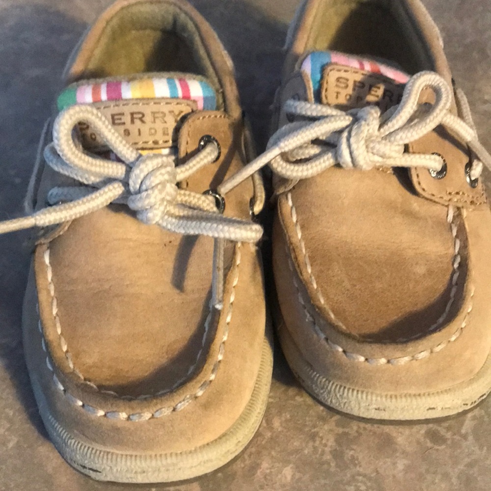 Sperry little girl 7t